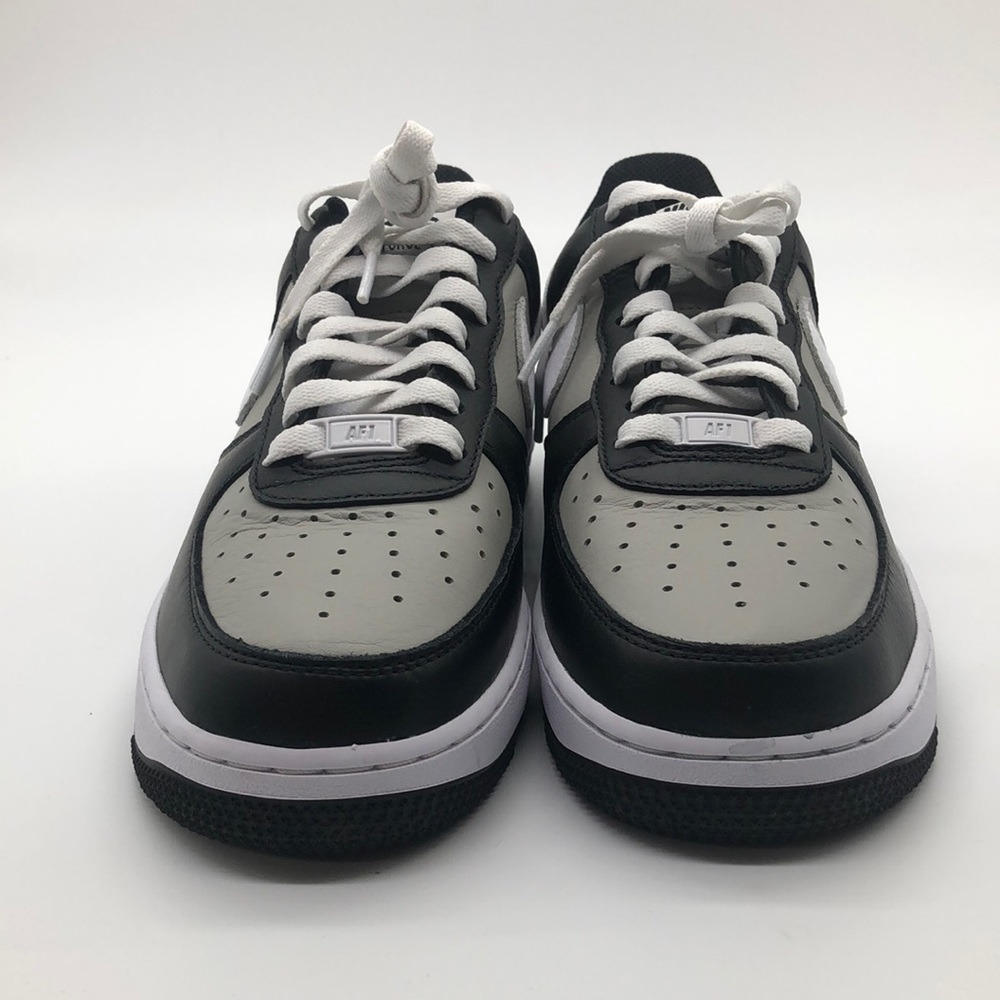 Women’s Nike By You Air Force 1 Low Black/White DV3907-900 - Picture 2 of 5